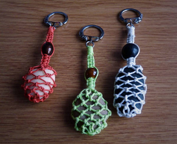 Portes-clés dans différentes couleurs
